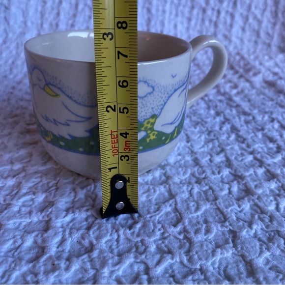 Vintage stoneware tea set tea cups & saucers white geese with bows speckled - Picture 12 of 16